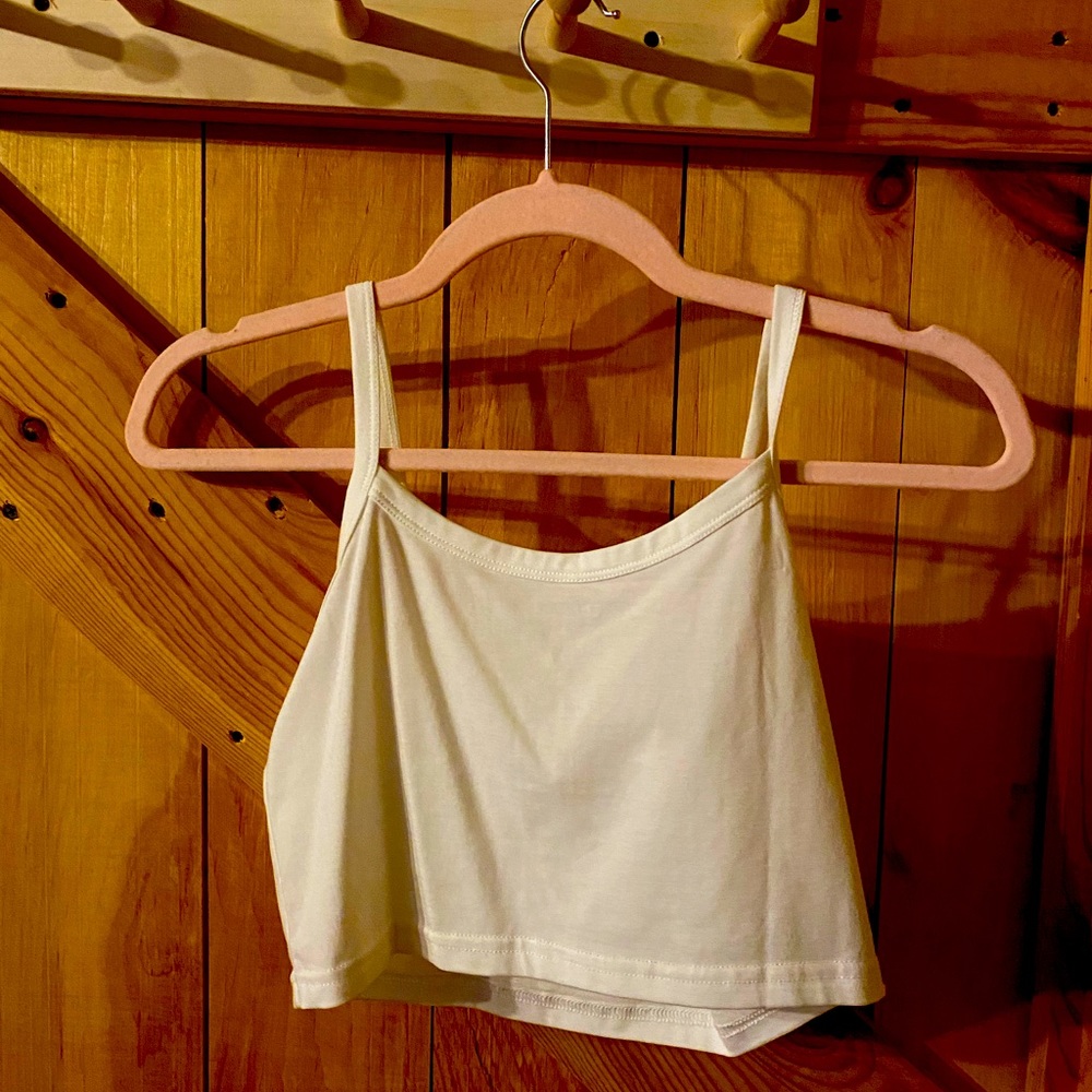 | NEW | white crop top medium us womens